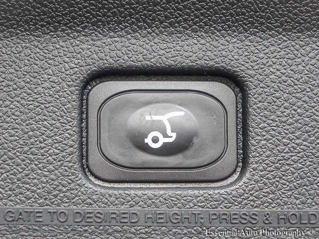 2017 Ford Explorer XLT 4dr SUV